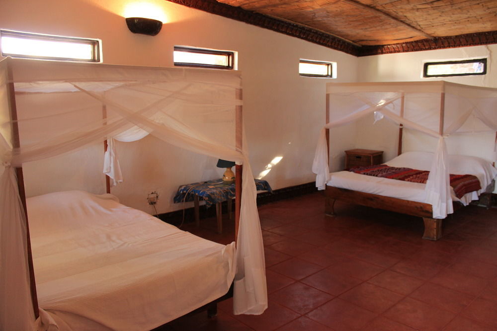 Njaya Lodge Nkhata Bay Esterno foto