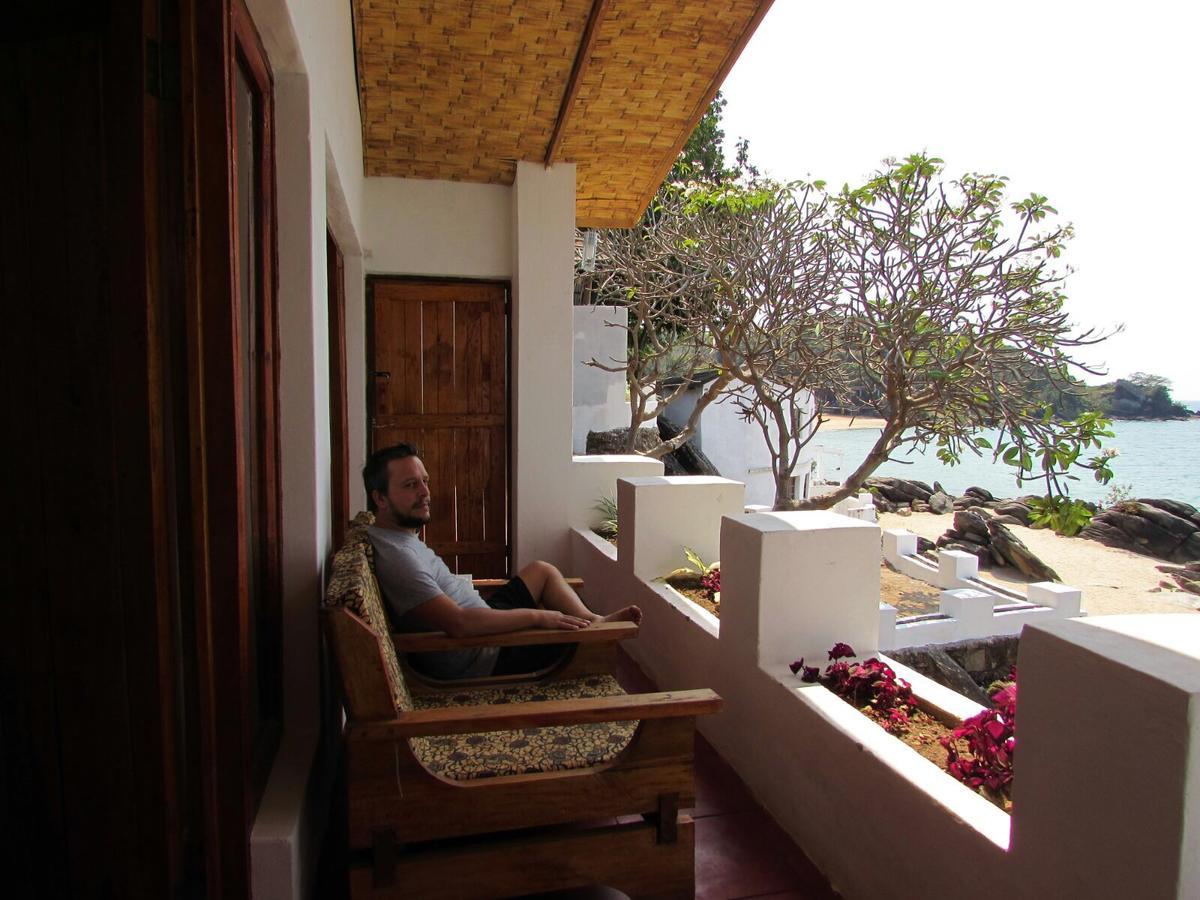 Njaya Lodge Nkhata Bay Esterno foto