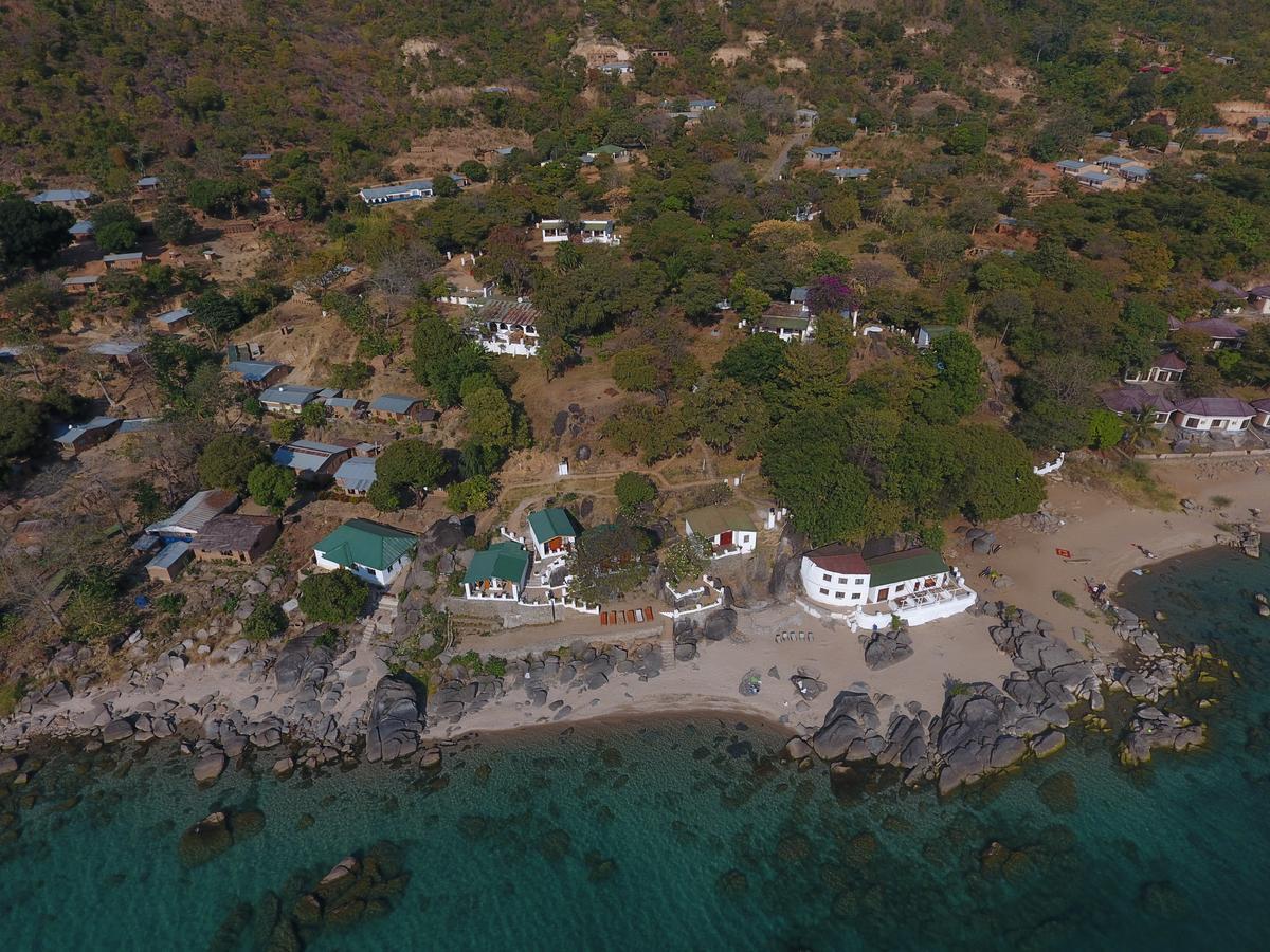 Njaya Lodge Nkhata Bay Esterno foto