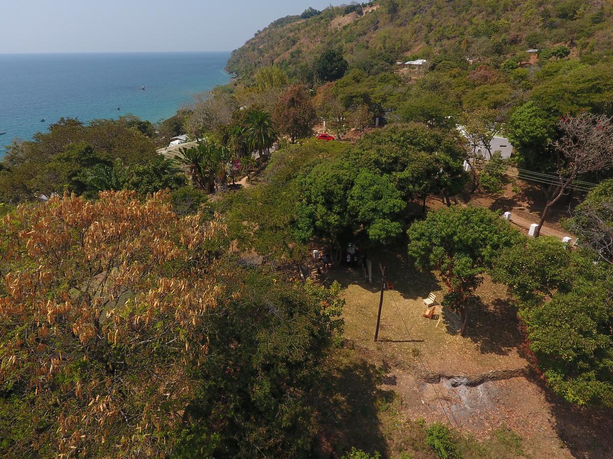 Njaya Lodge Nkhata Bay Esterno foto