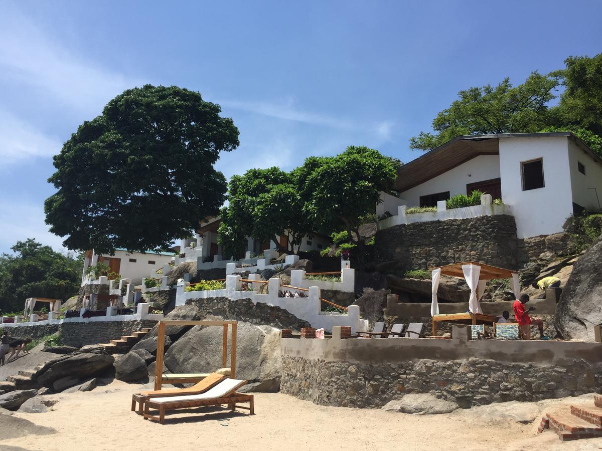 Njaya Lodge Nkhata Bay Esterno foto