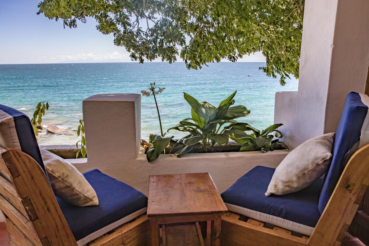 Njaya Lodge Nkhata Bay Esterno foto